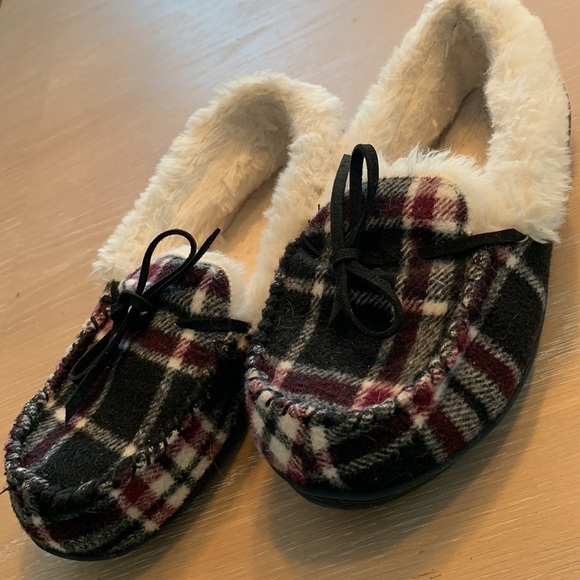 Sonoma Women’s Slippers Size Medium (7-8) good condition slight wear - Picture 3 of 5